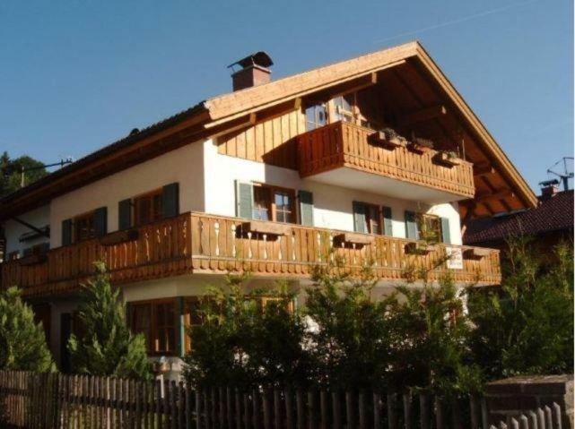 Alpenfreund Lägenhet Mittenwald Exteriör bild