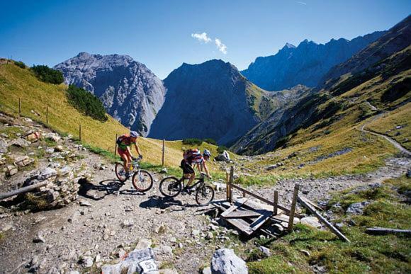 Alpenfreund Lägenhet Mittenwald Exteriör bild